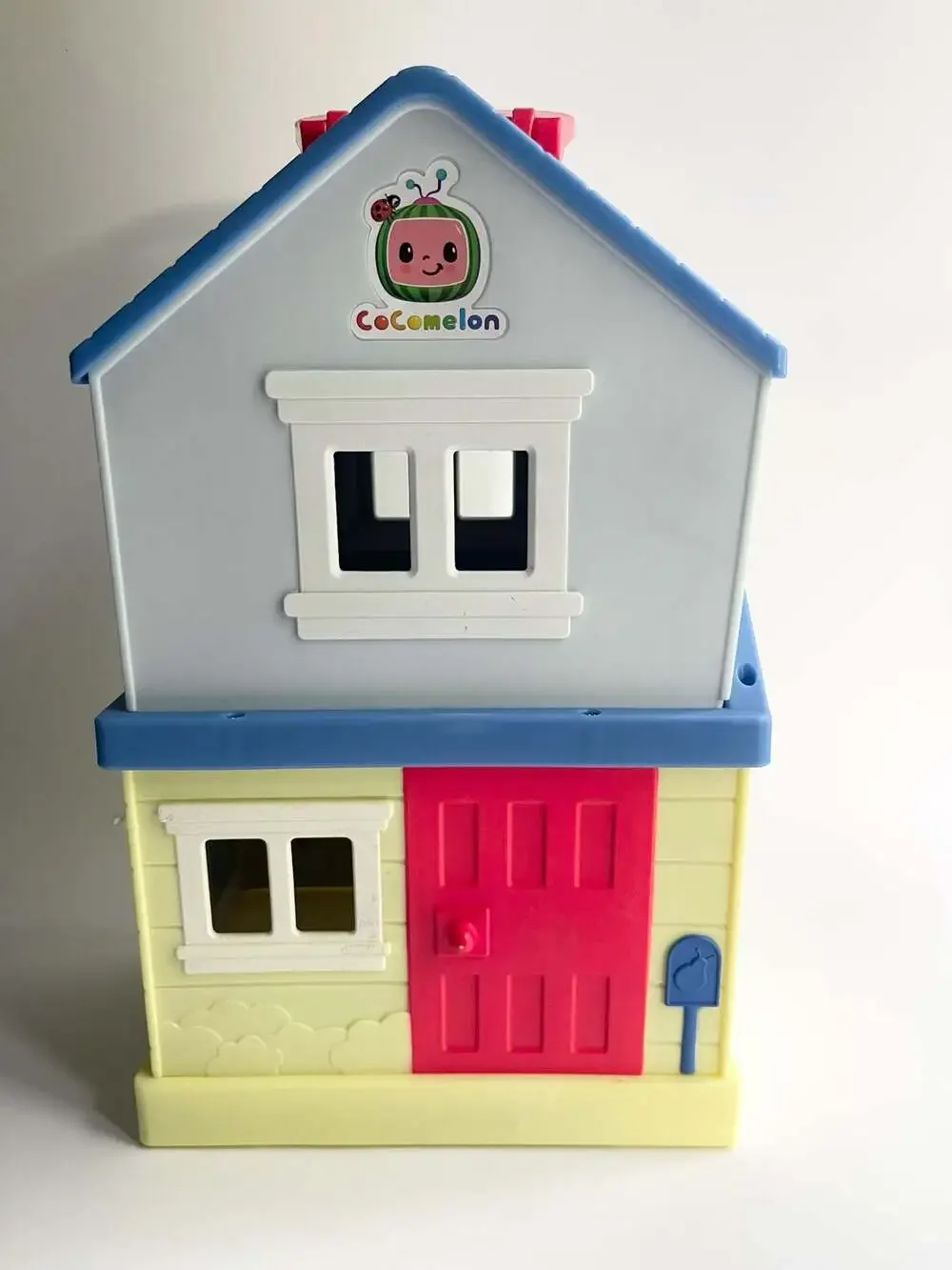 CoComelon deluxe family